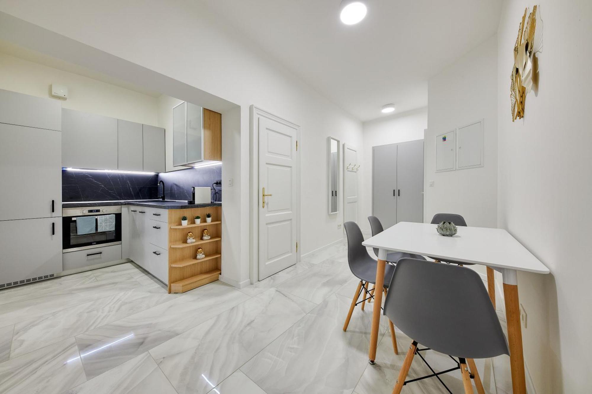 Citylife Residence Bratislava Buitenkant foto